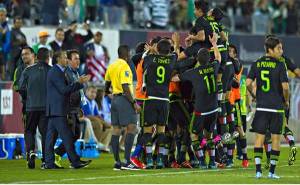 México derrotó 2-1 a Honduras y va por el boleto a JO Río 2016 ante Canadá