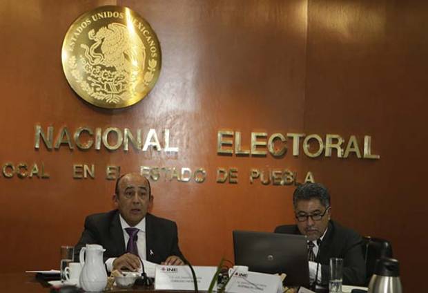 Se instala consejo del INE para elección de minigobernador en Puebla