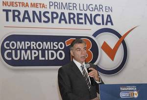 Tony Gali coloca a Puebla como referente en rendición de cuentas