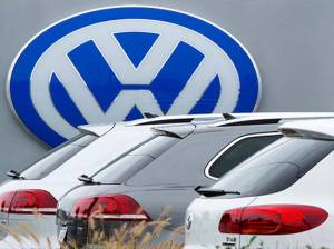 VW negocia con EU para limpiar su imagen por fraude ambiental