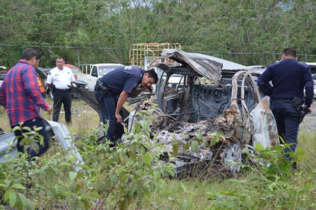 Suman 28 personas calcinadas en accidente de autobús: PGJ Puebla