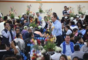 RMV se reúne con miles de panistas en Ecatepec y Chalco, Edomex