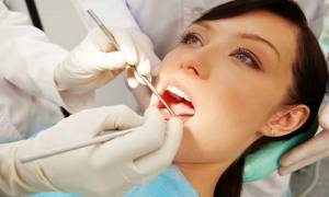 ¿Qué síntomas deben hacernos visitar al dentista?