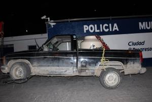 Localizan camioneta con tinaco de gasolina robada en la colonia Del Valle