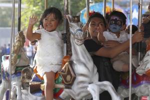 FOTOS: Niñas y niñas disfrutan su día en la Feria de Puebla 2016
