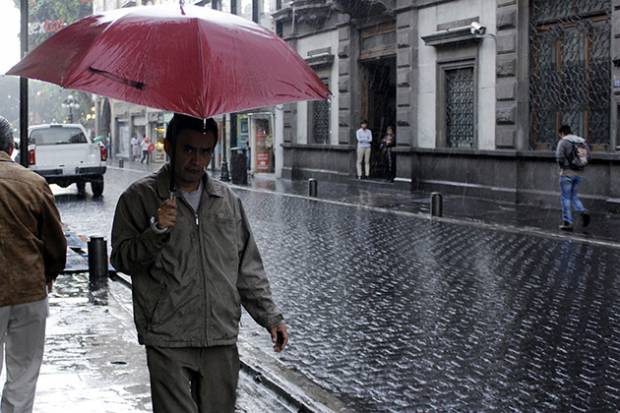Lluvias fuertes en Puebla por el frente frío número 14