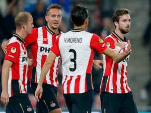 VIDEO: Héctor Moreno anotó en victoria del PSV 6-0 ante Genemuiden