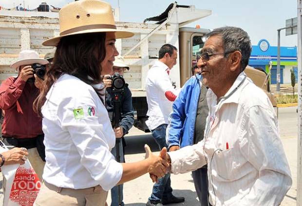 Blanca Alcalá visita las colonias San Ramón, San Bernabé Temoxtitla y Emiliano Zapata