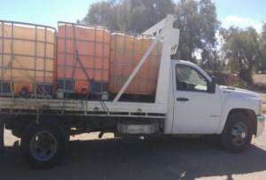 Localizan 14 camionetas y más de 16 mil litros de combustible robado en Puebla