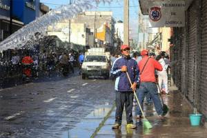 FOTOS: Inician jornadas de limpieza en calles del #CentroVivo de Puebla