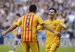 Barcelona goléo 8-0 a La Coruña y mantiene liderato en España