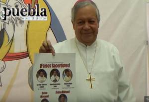 Falso obispo se presenta en la Catedral de Puebla