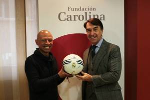 Roban balones autografiados por el Real Madrid a poblano con cáncer