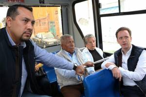 Alcalde de Puebla ofrece sistema de alerta para combatir asaltos en transporte