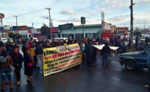 Cierran la federal México-Puebla por operativos contra bares en Edomex
