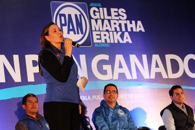 Martha Erika Alonso presidirá DIF Puebla hasta el 15 de diciembre