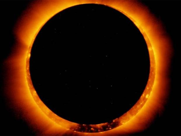 Eclipse de Sol y SuperLuna, próximo 8 y 9 de marzo