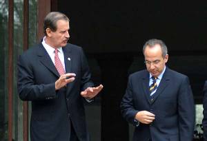 Ahora Fox dice que se vomita en Calderón; el lío de las parejas presidenciales