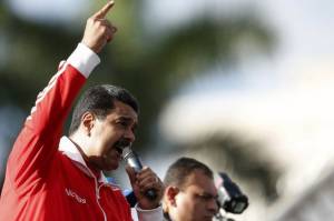 Maduro llama a &quot;rebelión&quot; ante triunfo opositor en Venezuela