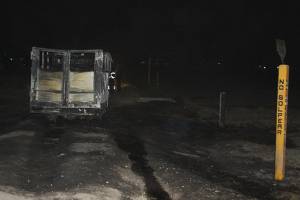 Se incendia camioneta con mil litros de hidrocarburo robado en Texmelucan