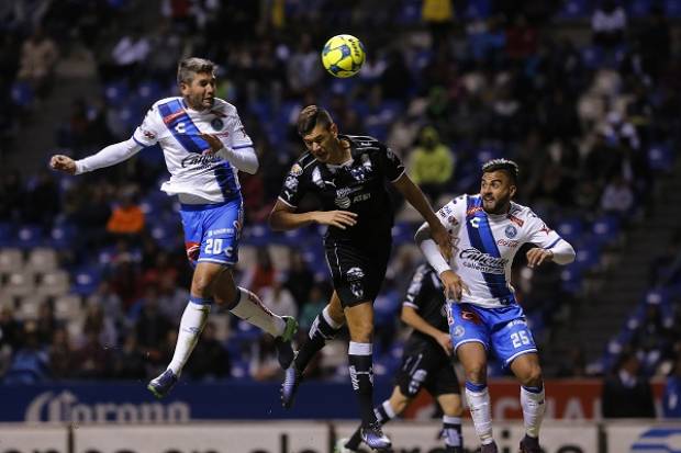 Club Puebla cayó 2-3 ante Rayados de Monterrey
