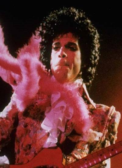 Prince: Habrá Purple Rain de lujo con canciones inéditas