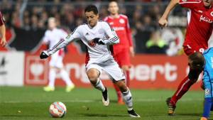 VIDEO: Chicharito anotó doblete en victoria 6-0 de Leverkusen ante Viktoria Köln