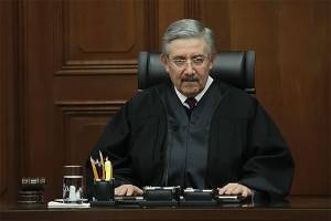 Presidente de la Corte pide a jueces “no dejarse influir”