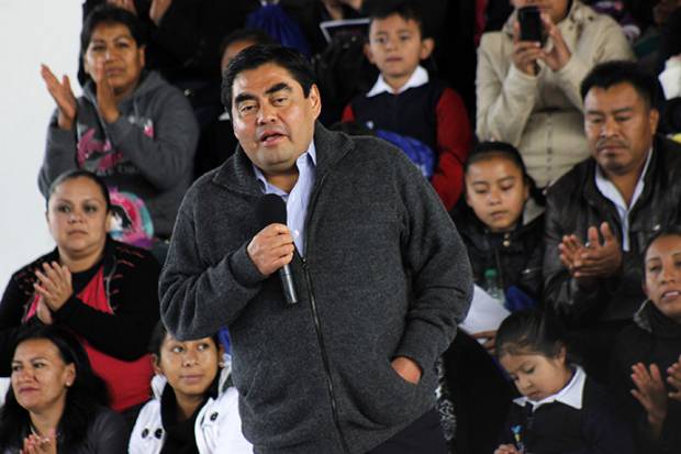 CEN del PRD prefiere a Barbosa como candidato en Puebla