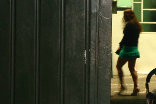 Dictan 15 años de cárcel a sujeto que prostituía a menor en Puebla y Tlaxcala