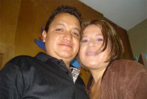 Atacó a su esposa con 10 cuchilladas en la Rivera Anaya; lo busca la FGE
