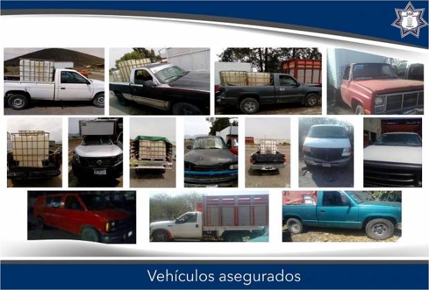 Decomisan más de 3 mil litros de combustible y camionetas robadas en Puebla