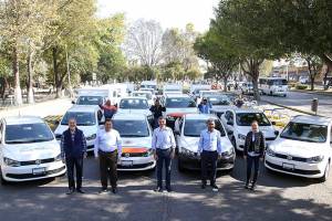 Tony Gali entrega parque vehicular a trabajadores del Ayuntamiento
