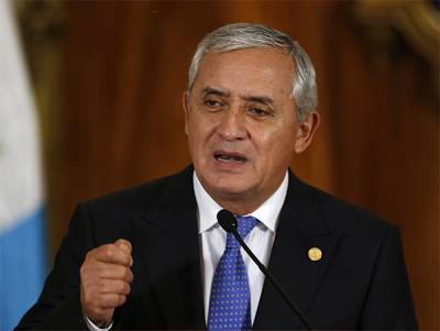 Presidente de Guatemala no renuncia pese a crisis por corrupción