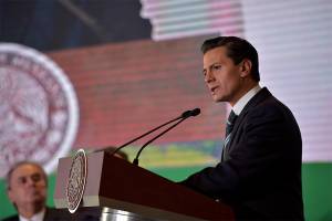 EPN promete defender soberanía en renegociación del TLC