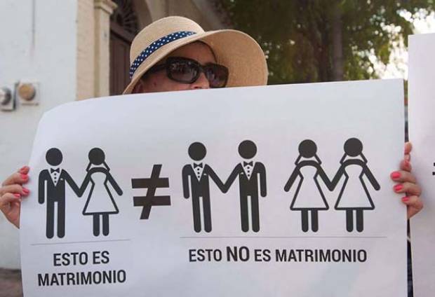 No somos homofóbicos: Frente Nacional por la Familia