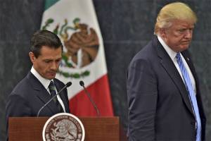 Peña Nieto violó &quot;reglas de juego&quot; al hablar del muro: Trump