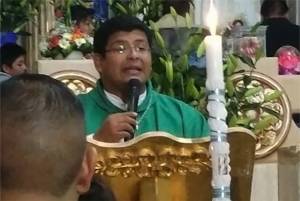 Alertan por falso sacerdote en Huehuetlán el Grande, Puebla