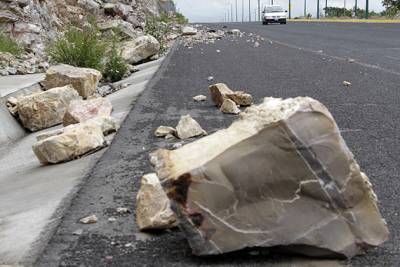 Deslave bloqueó la carretera federal Amozoc-Teziutlán, reporta PF