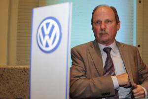 Volkswagen con “pronóstico reservado” en ventas para 2017: Karig