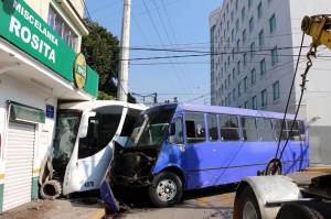 FOTOS: Colisión de camiones dejó 25 lesionados en la colonia Amor