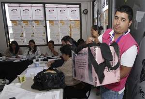 Abren mil paquetes en cómputo final de la elección en Puebla