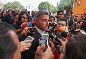Tony Gali asegura que mejorará servicio de agua potable en Puebla