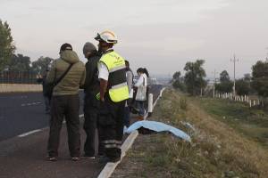 FOTOS: Camión de pasajeros mató a una persona en la autopista México-Puebla