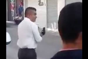 Captan a hijo de regidor disparando al aire en Tulcingo de Valle, Puebla