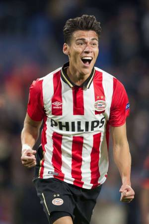 VIDEO: Héctor Moreno dio victoria al PSV en Holanda
