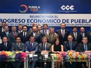 Tony Gali pacta trabajo conjunto con sector empresarial de Puebla