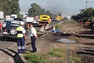 Muere motociclista arrollado en la autopista México-Puebla