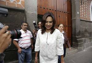 Blanca Alcalá reaparece: agradece votos pero sigue sin reconocer derrota