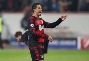 Chicharito y Leverkusen enfrentan al Stuttgart